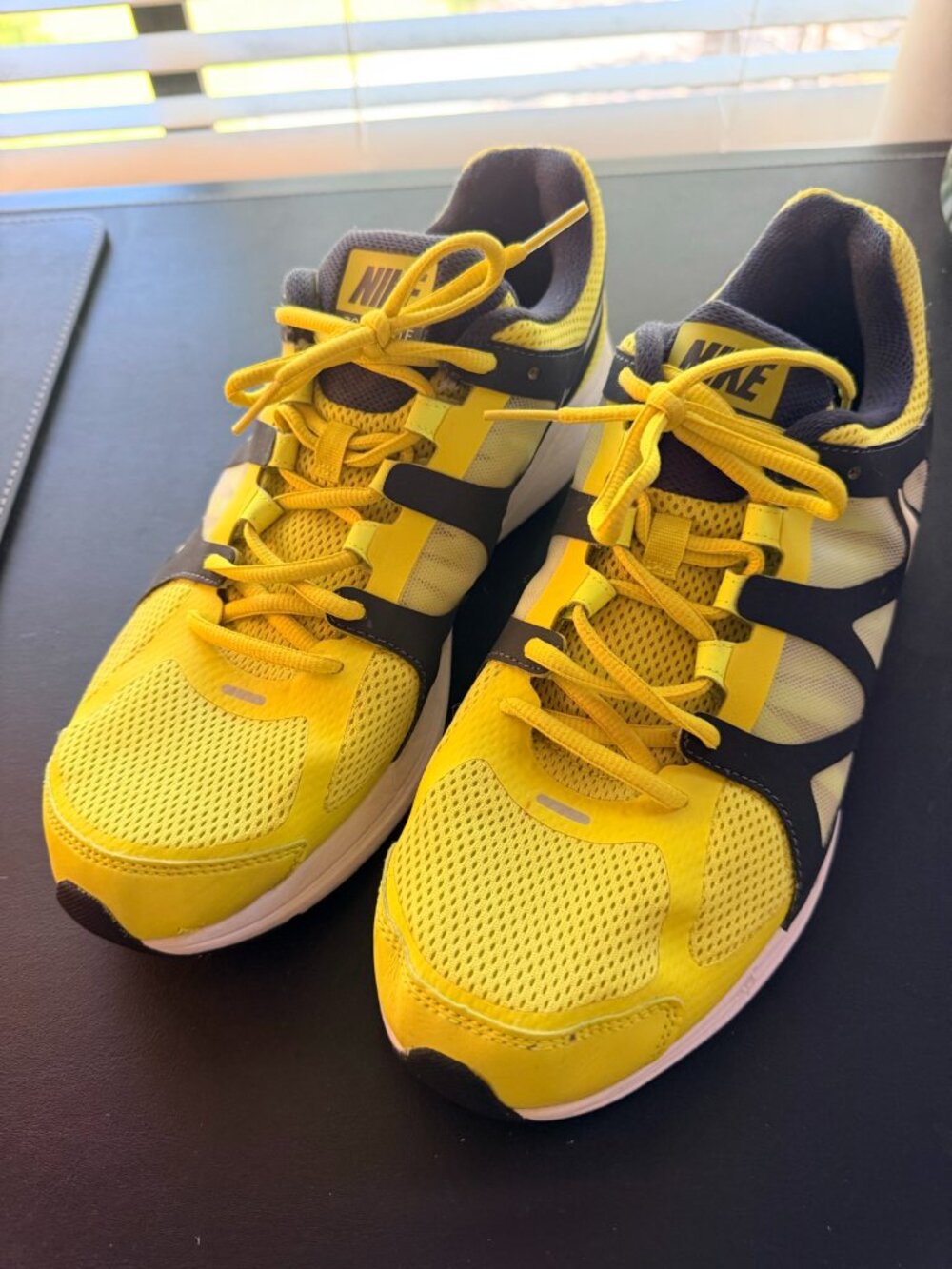 Nike Zoom Elite 5 Running Shoes Mens 11.5 Yellow Black White Rare Colorway